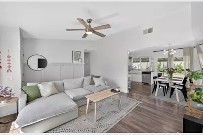 7920 Deer Water Drive, Sacramento, CA 95823 - Photo 11