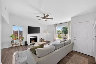 7920 Deer Water Dr, Sacramento, CA 95823 - Photo 9