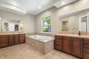7051 Tuscany Way, El Dorado Hills, CA 95762 - Photo 19