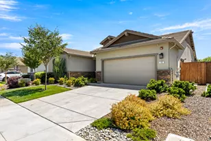 1051 Carson River Dr, Lincoln, CA 95648 - Photo 3