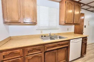 6600 4th Ave, Rio Linda, CA 95673 - Photo 11