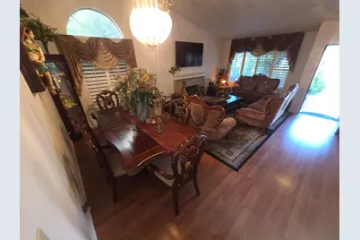 5131 Olivehurst Way, Elk Grove, CA 95758 - Photo 5
