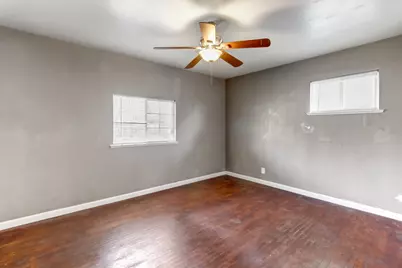 4940 Whittier Drive, Sacramento, CA 95820 - Photo 27