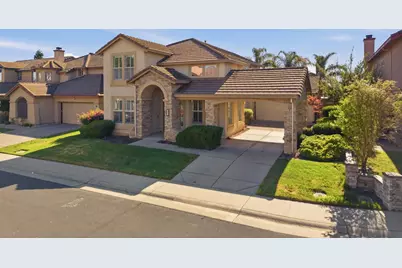 10140 Brenna Way, Elk Grove, CA 95757 - Photo 3