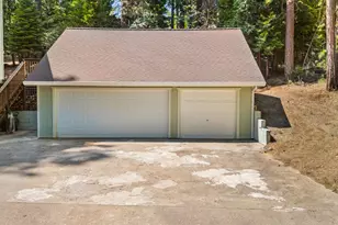 6121 Salmon Way, Pollock Pines, CA 95726 - Photo 43
