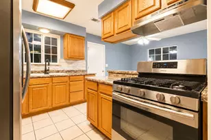 1162 Galaxy Dr, Yuba City, CA 95991 - Photo 11