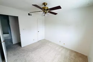 4032 Oak Villa Cir, Carmichael, CA 95608 - Photo 13