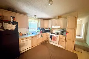 1547 S Adelbert Ave, Stockton, CA 95215 - Photo 19