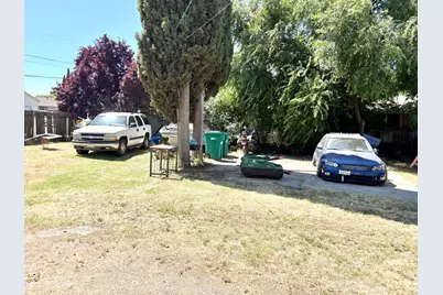 1547 S Adelbert Avenue, Stockton, CA 95215 - Photo 11