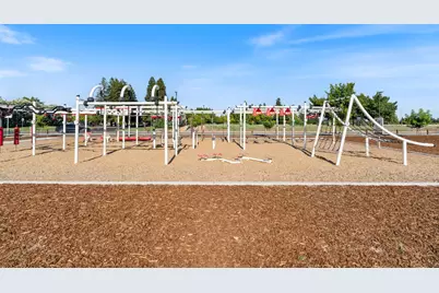 5040 Ashbrook Street, Roseville, CA 95747 - Photo 49