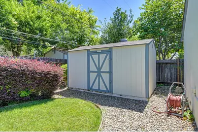 2513 Knightwood Way, Rancho Cordova, CA 95670 - Photo 35