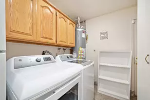 2513 Knightwood Way, Rancho Cordova, CA 95670 - Photo 29