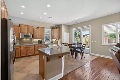 1845 Greywood Circle, Roseville, CA 95747 - Photo 7