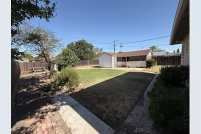 1129 Idaho Avenue, Los Banos, CA 93635 - Photo 23