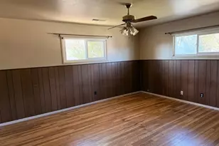 1129 Idaho Ave, Los Banos, CA 93635 - Photo 11