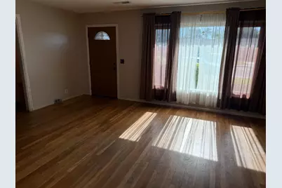 1129 Idaho Avenue, Los Banos, CA 93635 - Photo 5