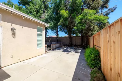 1909 Destiny Way, Modesto, CA 95356 - Photo 45
