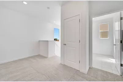 8193 Roundhouse Loop, Roseville, CA 95747 - Photo 21