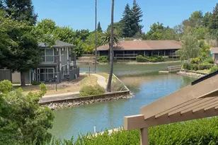 10 Lookout Ct, Sacramento, CA 95831 - Photo 1