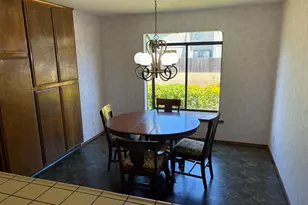 10 Lookout Ct, Sacramento, CA 95831 - Photo 13