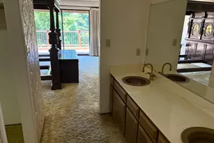 10 Lookout Ct, Sacramento, CA 95831 - Photo 25