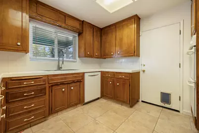 335 North Avenue, Turlock, CA 95382 - Photo 13
