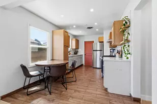 34 E Alpine Ave, Stockton, CA 95204 - Photo 7
