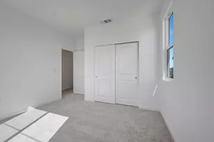 8225 Roundhouse Loop, Roseville, CA 95747 - Photo 33