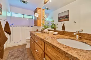 5208 Lincoln Villa Way, Fair Oaks, CA 95628 - Photo 21