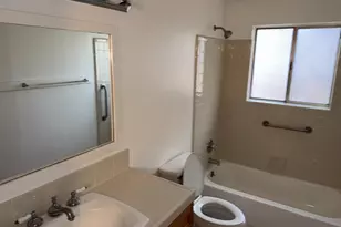 227 Sepulveda Dr, Stockton, CA 95210 - Photo 15
