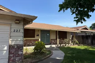 227 Sepulveda Dr, Stockton, CA 95210 - Photo 3