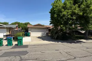 227 Sepulveda Dr, Stockton, CA 95210 - Photo 25