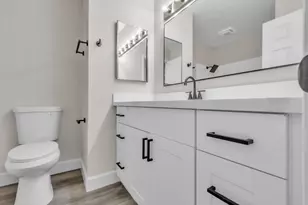 8641 Stratus Dr, Orangevale, CA 95662 - Photo 15