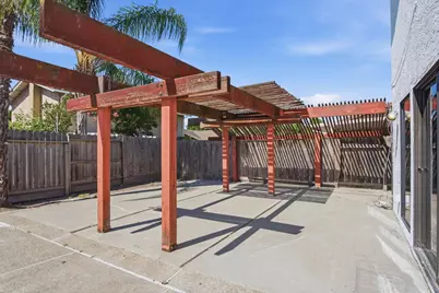 1018 Goldenoak Way, Stockton, CA 95209 - Photo 29