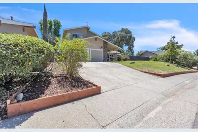 7846 Tamara Drive, Fair Oaks, CA 95628 - Photo 23
