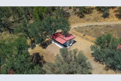 20505 Coalinga Road, Paicines, CA 95043 - Photo 25