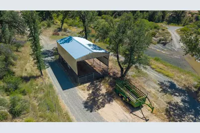 20505 Coalinga Road, Paicines, CA 95043 - Photo 21