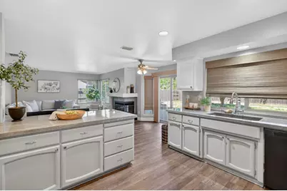 9370 Framington Way, Elk Grove, CA 95758 - Photo 11
