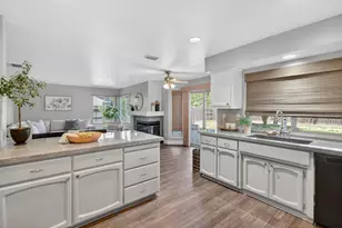 9370 Framington Way, Elk Grove, CA 95758 - Photo 11