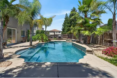 9818 Black Swan Drive, Elk Grove, CA 95624 - Photo 57