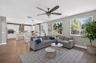 9818 Black Swan Dr, Elk Grove, CA 95624 - Photo 15
