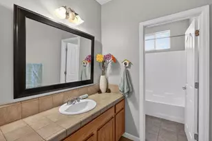 9818 Black Swan Dr, Elk Grove, CA 95624 - Photo 39