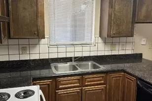 9523 Cody Way, Stockton, CA 95209 - Photo 5