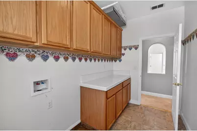 9472 Rhone Valley Way, Elk Grove, CA 95624 - Photo 49