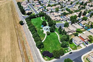 9472 Rhone Valley Way, Elk Grove, CA 95624 - Photo 75