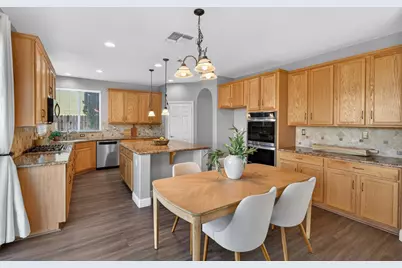 9472 Rhone Valley Way, Elk Grove, CA 95624 - Photo 21