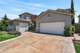 9472 Rhone Valley Way, Elk Grove, CA 95624 - Photo 5