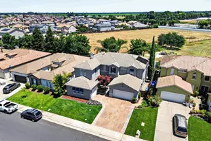 9472 Rhone Valley Way, Elk Grove, CA 95624 - Photo 71
