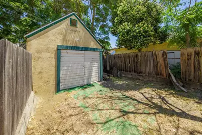 130 Almond Avenue, Manteca, CA 95337 - Photo 9
