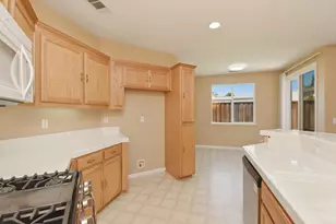 2093 Golden Gate Dr, Tracy, CA 95377 - Photo 15